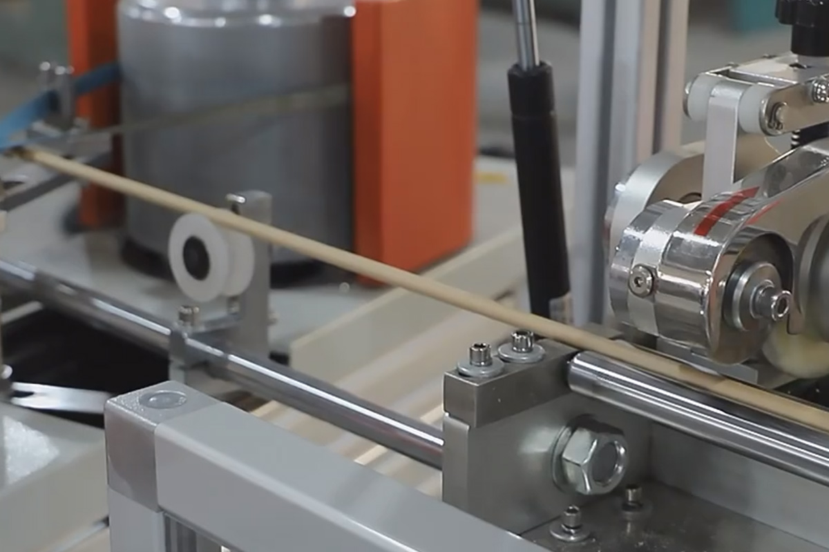 &iquest;Cu&aacute;nto costar&aacute; una m&aacute;quina de paja de papel en 2025?